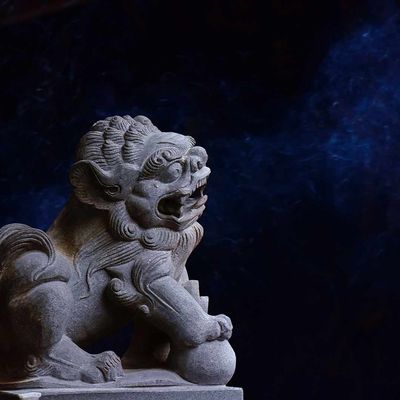 Guardian Lion Statue