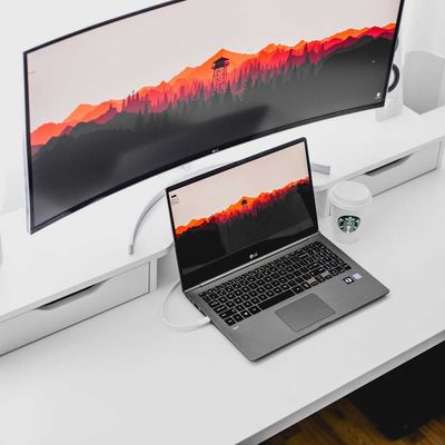 Curvy Monitor