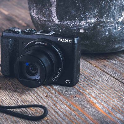 Compact Digital Camera